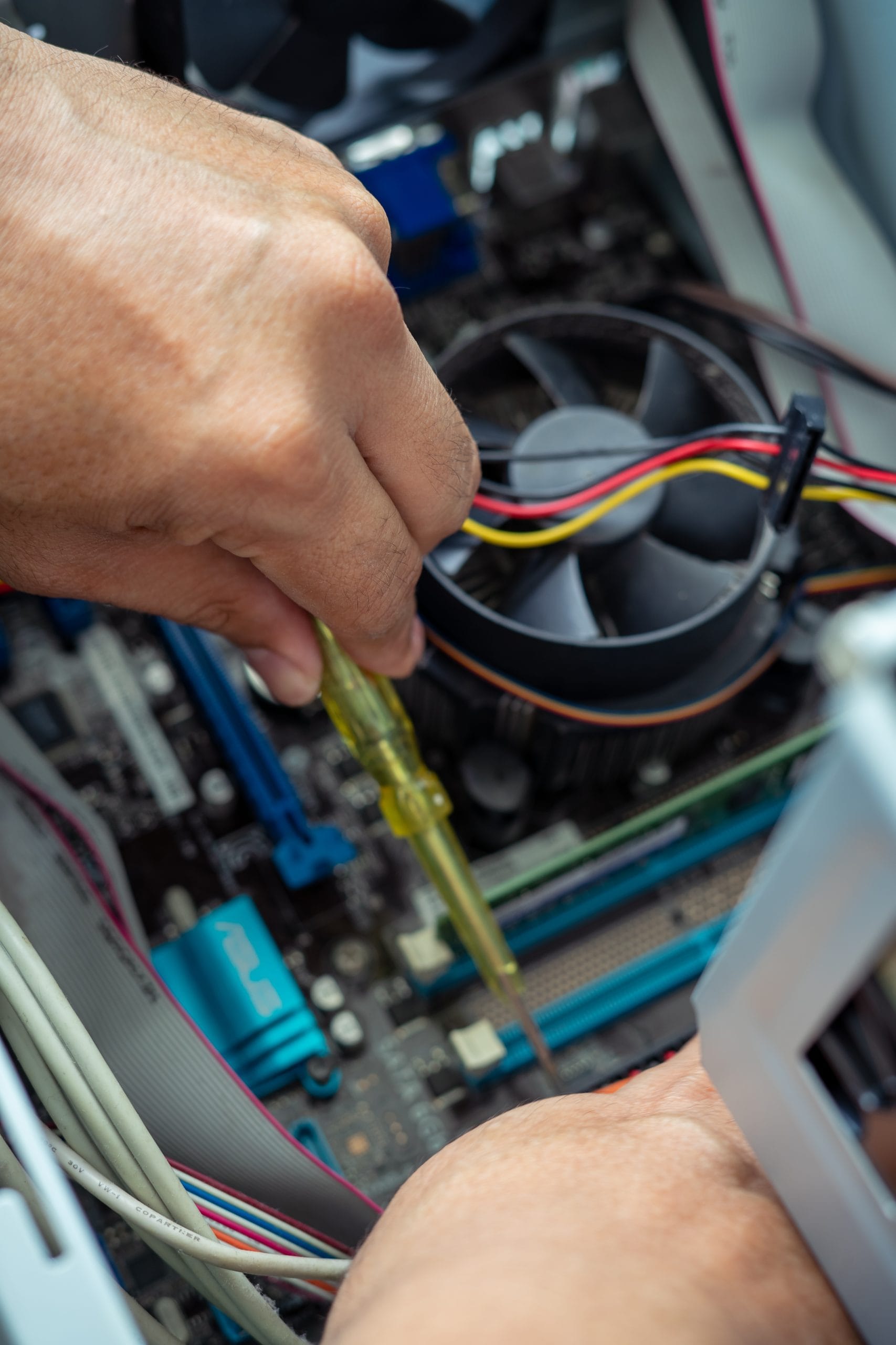 Onsite Computer Repair image by O&O Systems Onsite Computer Repair Onsite Computer Repair Solutions 1 scaled